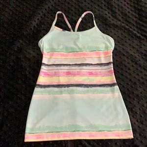 AVIVVA by LULULEMON girl’s Athletics Top NWOT